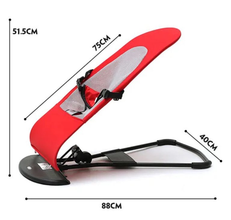 جليسة الأطفال تقفز