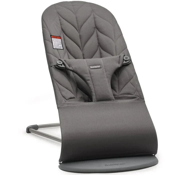 عربة هزازة للأطفال